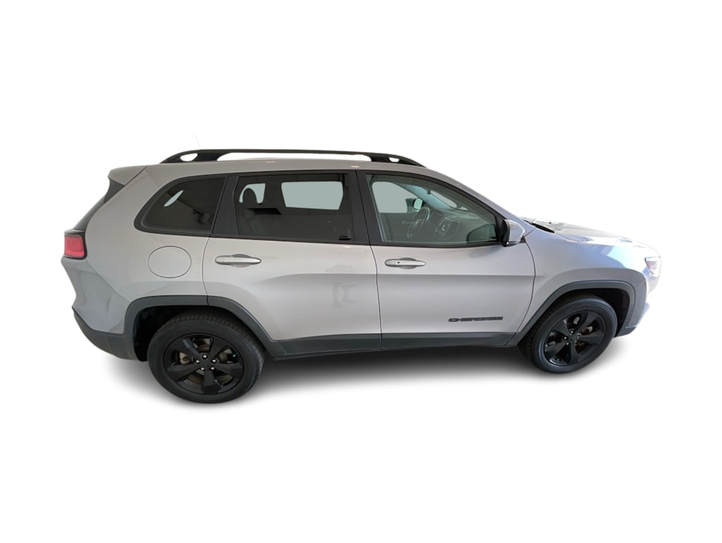Thumbnail: 2019 Jeep Cherokee - 21