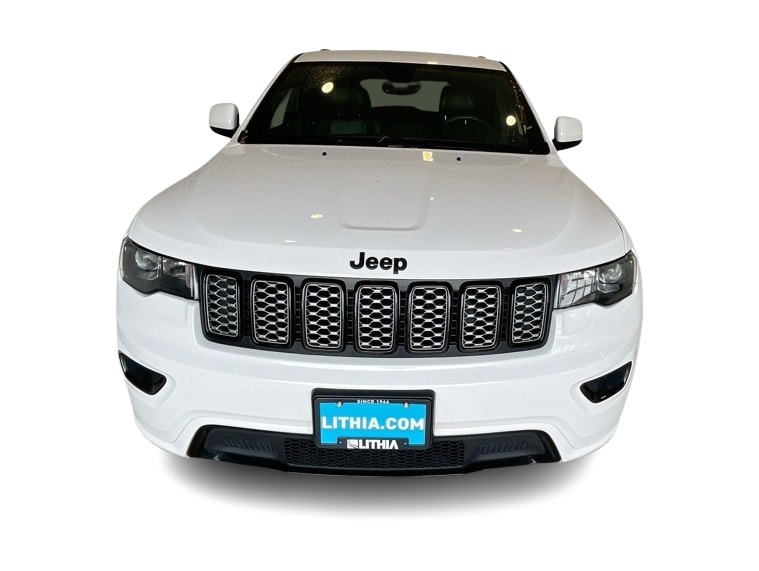 Thumbnail: 2017 Jeep Grand Cherokee - 6