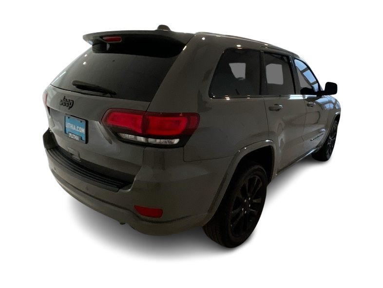 2022 Jeep Grand Cherokee Laredo 19