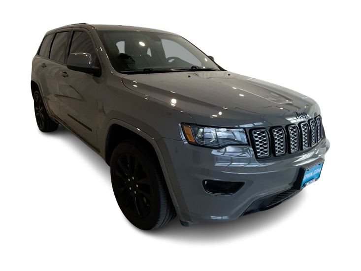 2022 Jeep Grand Cherokee Laredo 17