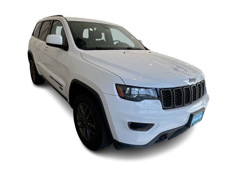 Thumbnail: 2016 Jeep Grand Cherokee - 18