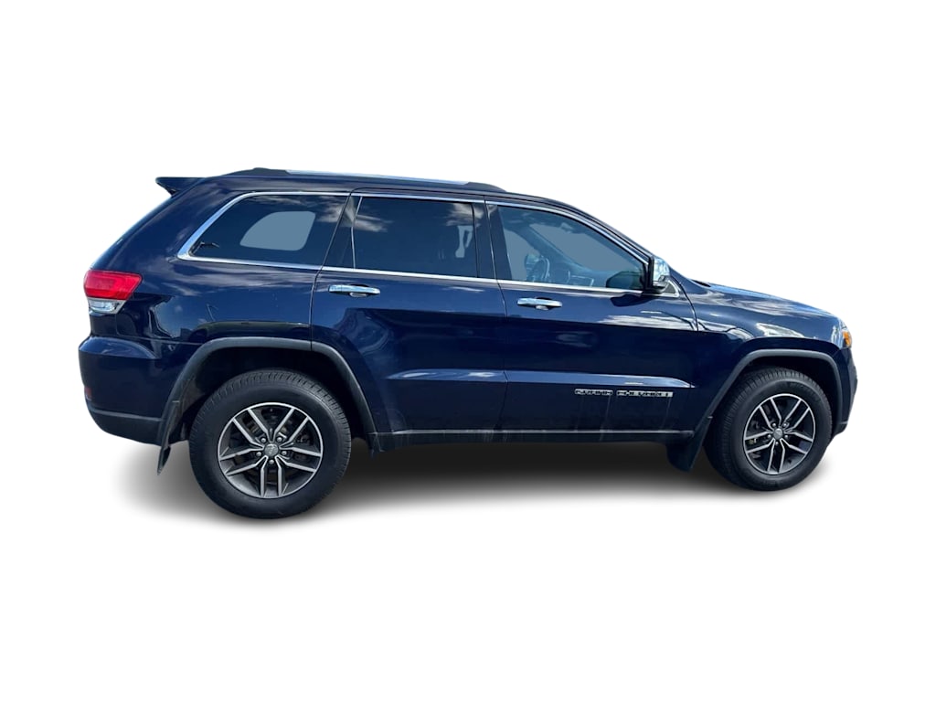 Thumbnail: 2017 Jeep Grand Cherokee - 21