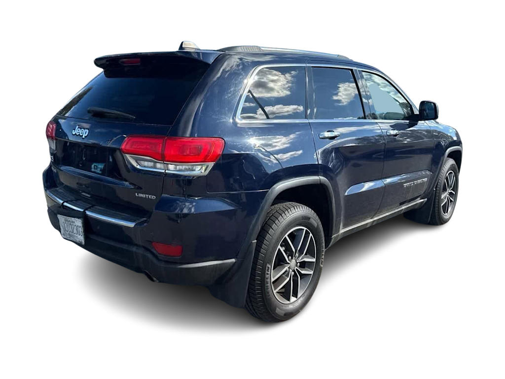 Thumbnail: 2017 Jeep Grand Cherokee - 24