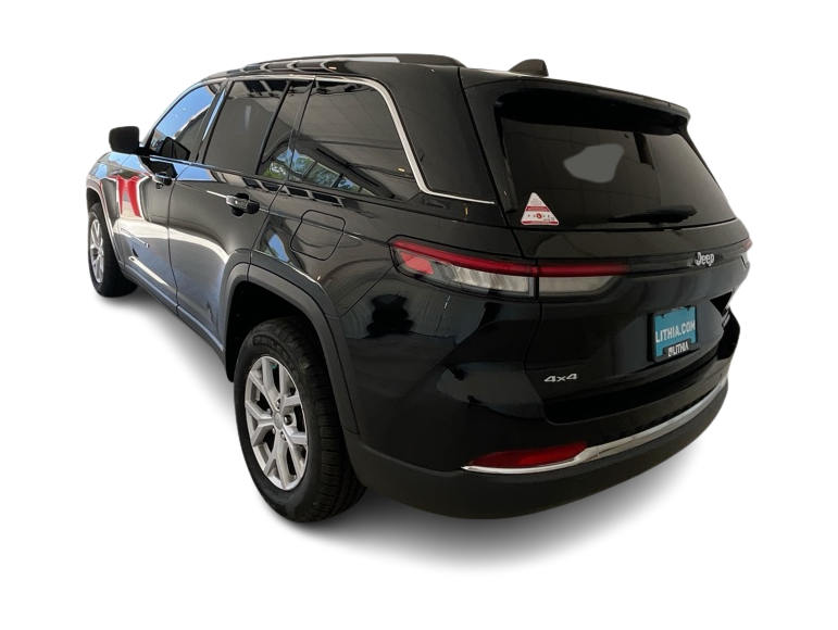 Thumbnail: 2022 Jeep Grand Cherokee - 18