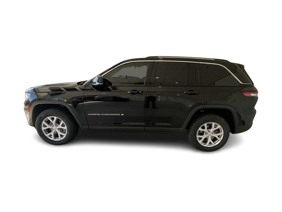 Thumbnail: 2022 Jeep Grand Cherokee - 3