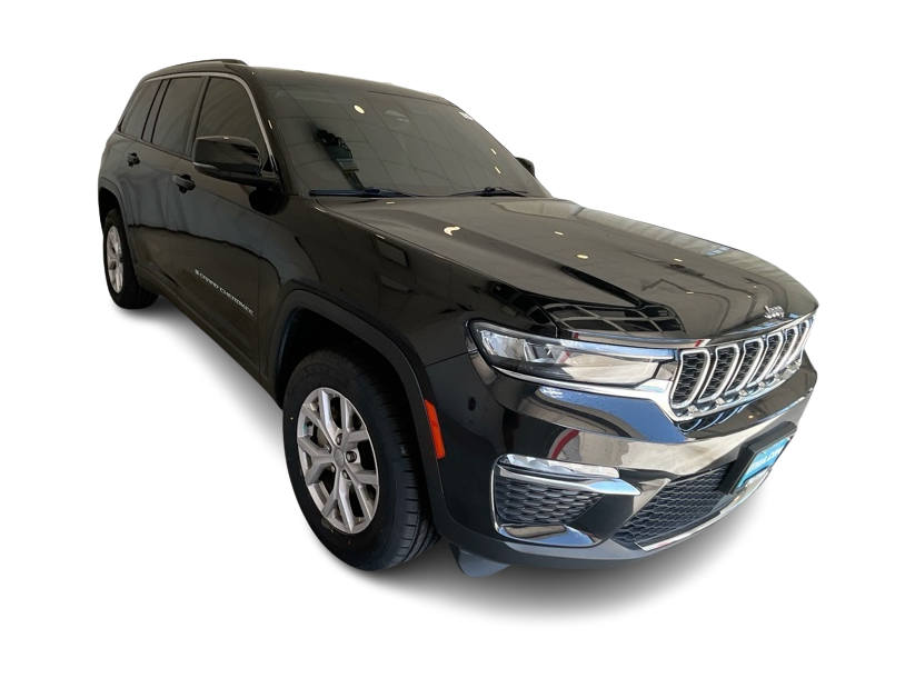 Thumbnail: 2022 Jeep Grand Cherokee - 16