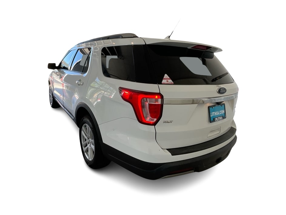 Thumbnail: 2019 Ford Explorer - 3