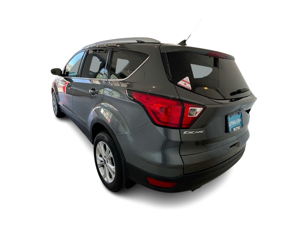 Thumbnail: 2019 Ford Escape - 4