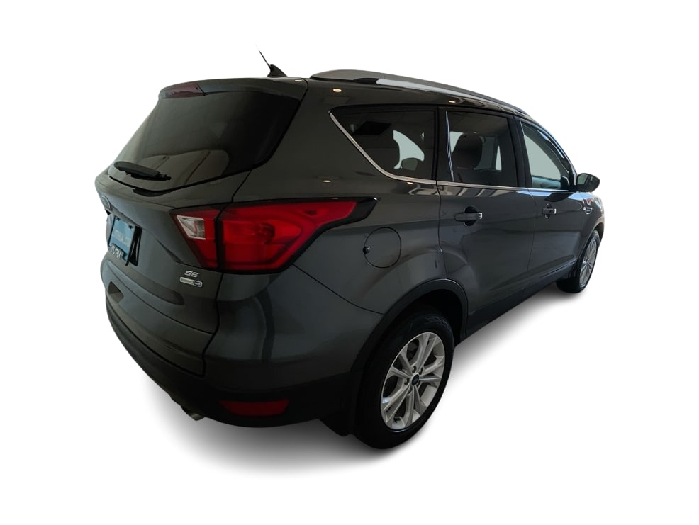 Thumbnail: 2019 Ford Escape - 20