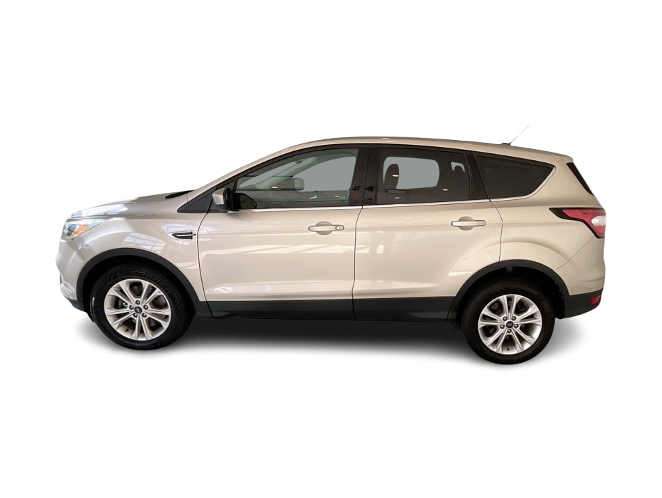 Thumbnail: 2017 Ford Escape - 3