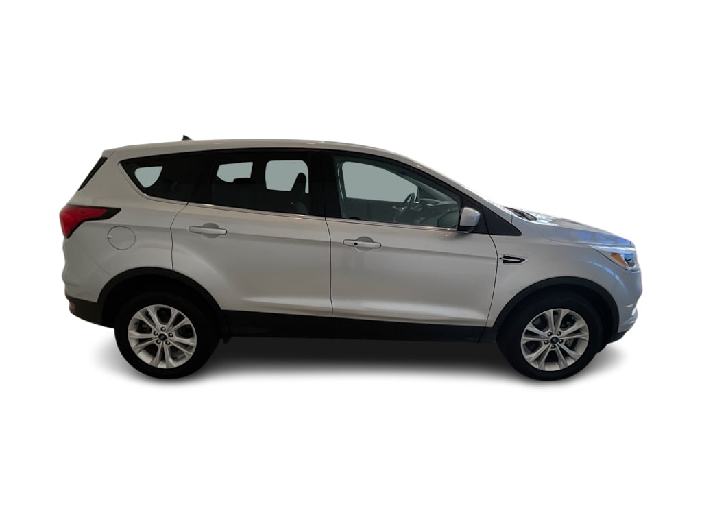 Thumbnail: 2019 Ford Escape - 21
