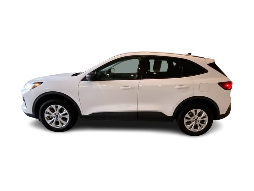 Thumbnail: 2025 Ford Escape - 3