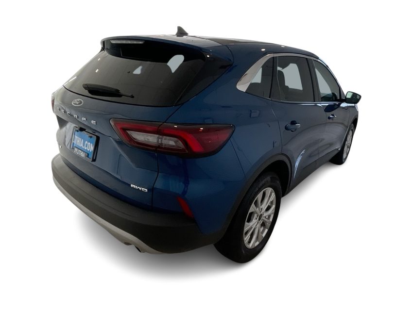 Thumbnail: 2023 Ford Escape - 20