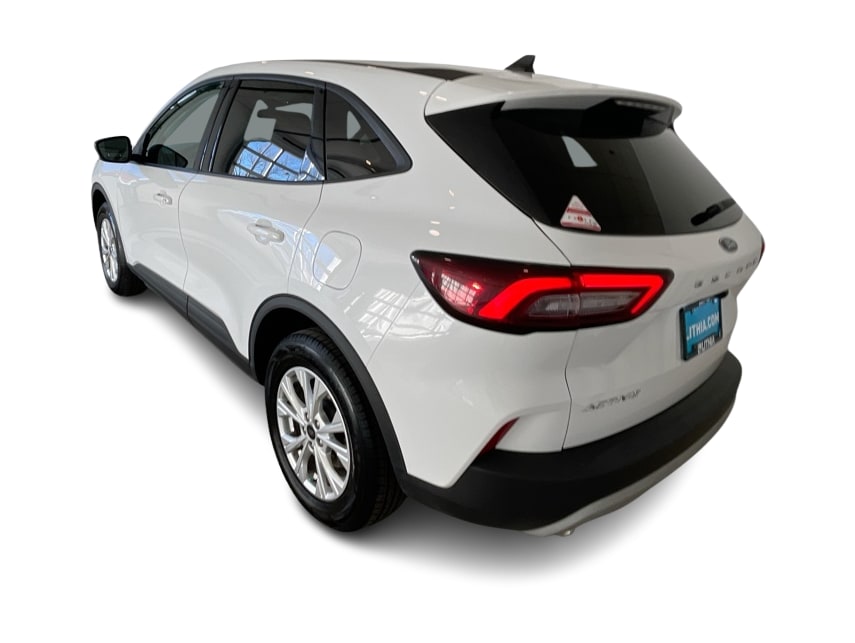 Thumbnail: 2025 Ford Escape - 4