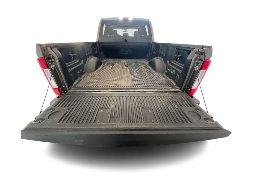 Thumbnail: 2018 Ford F-350 - 14