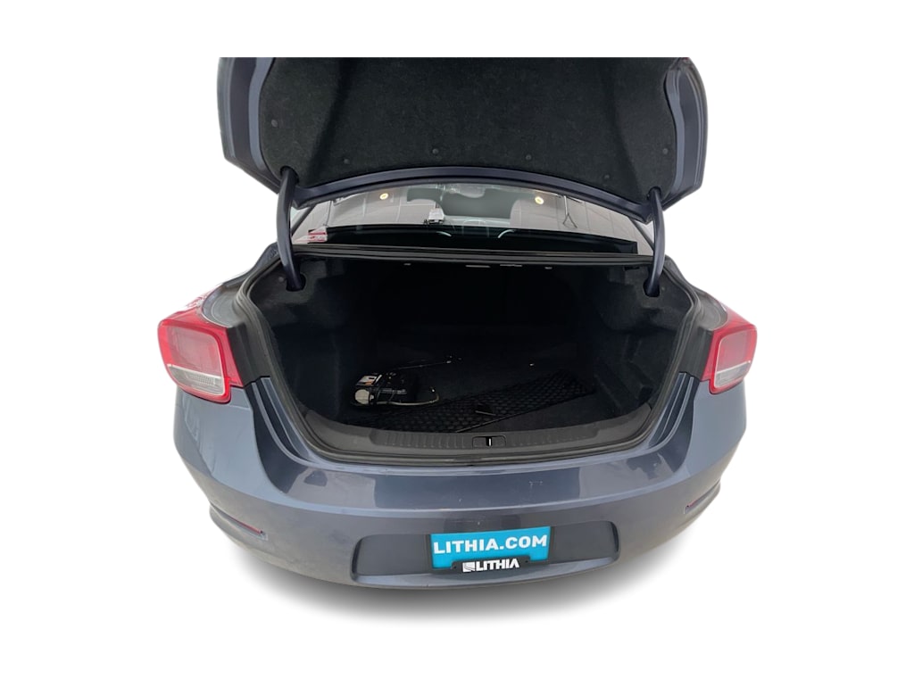 Thumbnail: 2013 Chevrolet Malibu - 16