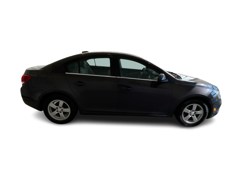 Thumbnail: 2016 Chevrolet Cruze - 21