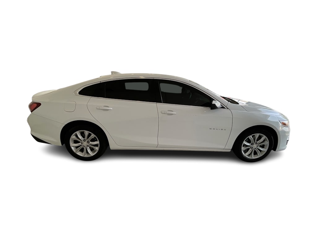 Thumbnail: 2021 Chevrolet Malibu - 21