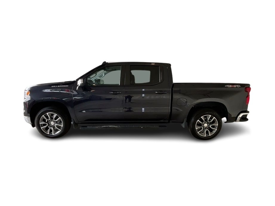 Thumbnail: 2022 Chevrolet Silverado 1500 - 3