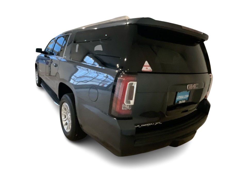 Thumbnail: 2019 GMC Yukon XL - 18