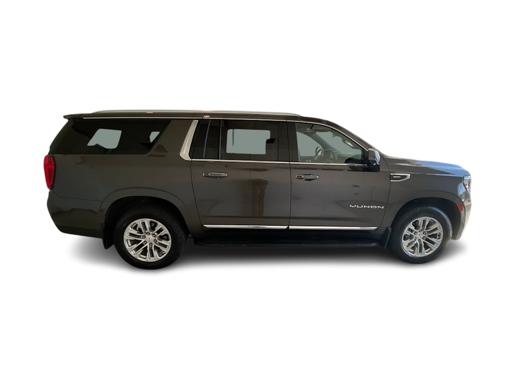 Thumbnail: 2021 GMC Yukon XL - 21