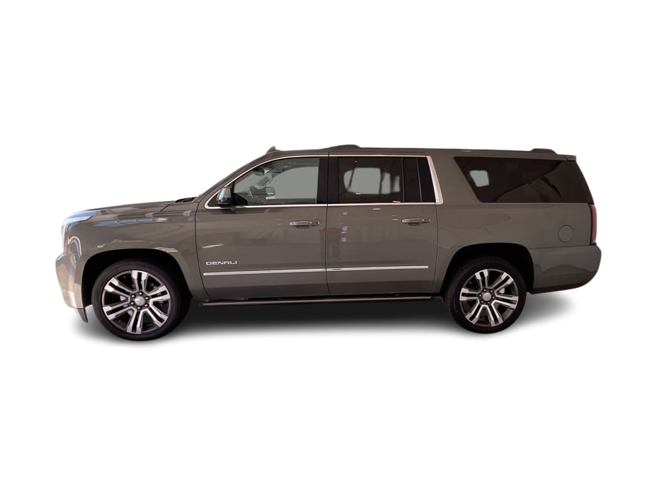Thumbnail: 2018 GMC Yukon XL - 3