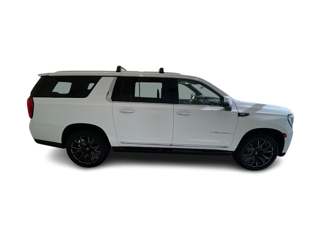 Thumbnail: 2021 GMC Yukon XL - 20