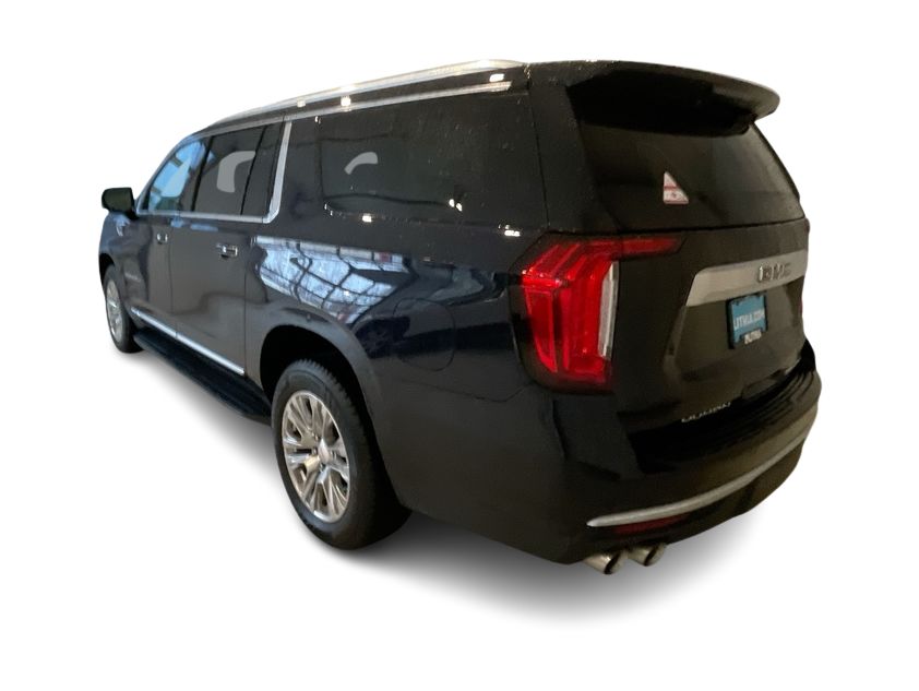 2022 GMC Yukon XL Denali 4