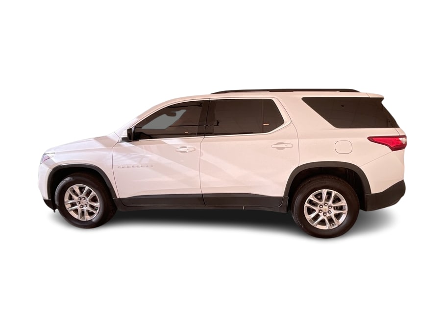 Thumbnail: 2021 Chevrolet Traverse - 3