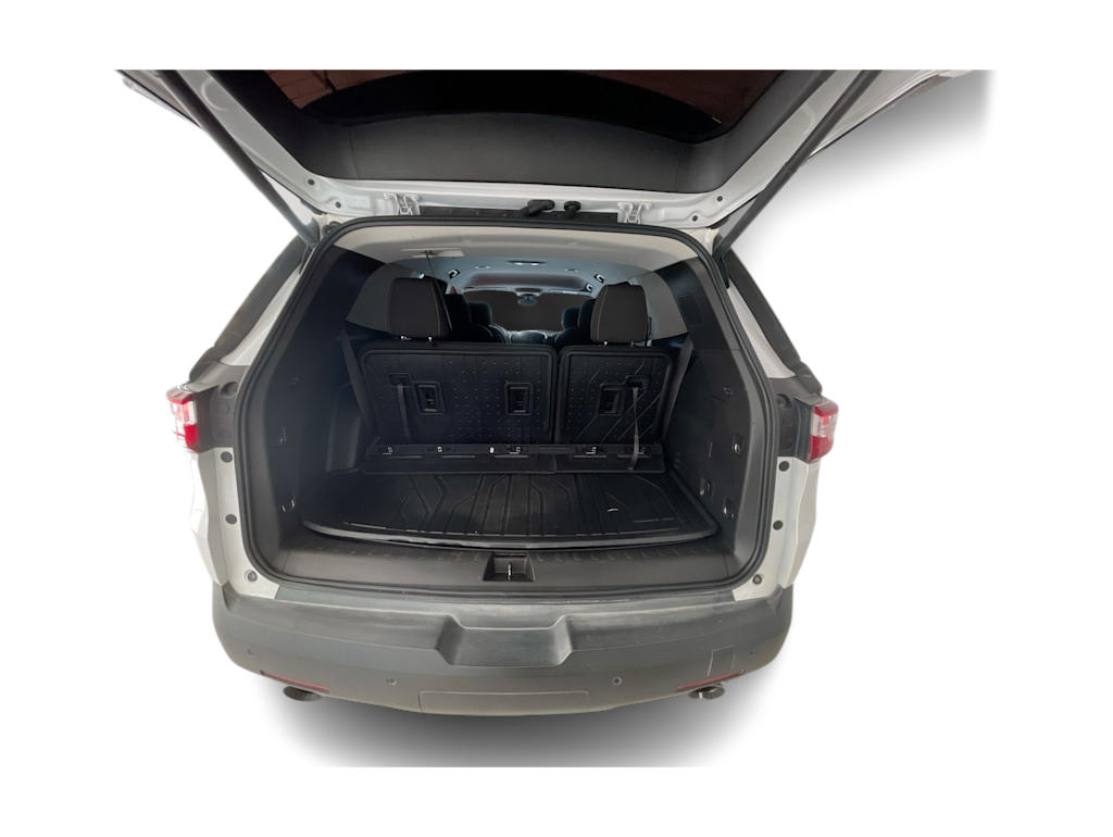 Thumbnail: 2021 Chevrolet Traverse - 15