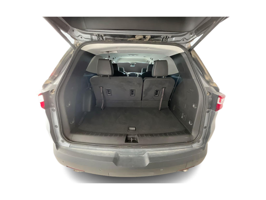 Thumbnail: 2019 Chevrolet Traverse - 15