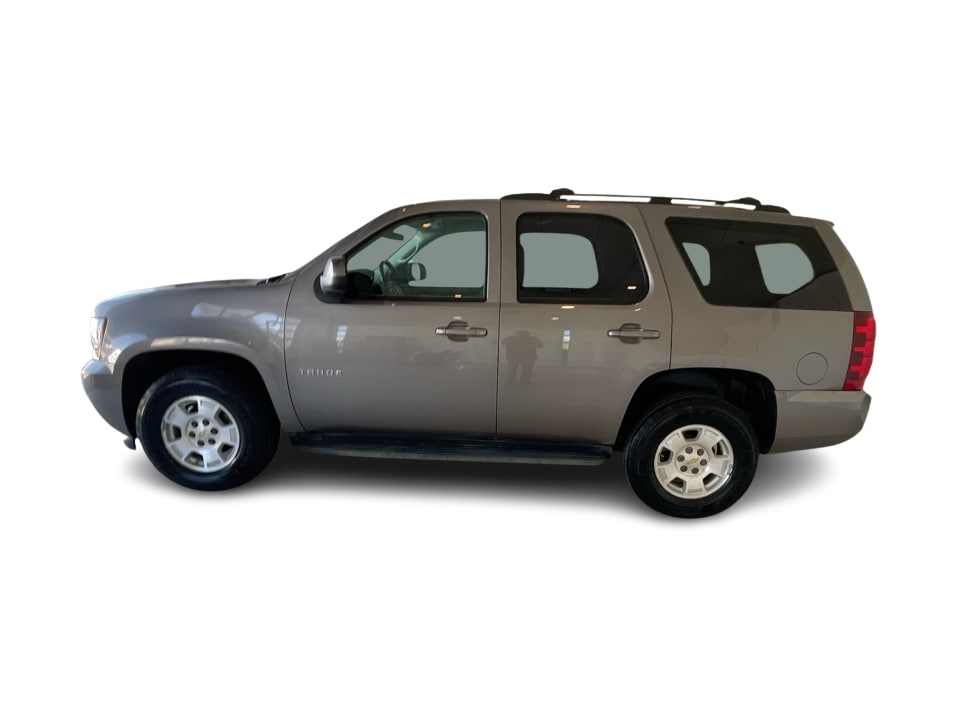 Thumbnail: 2012 Chevrolet Tahoe - 3