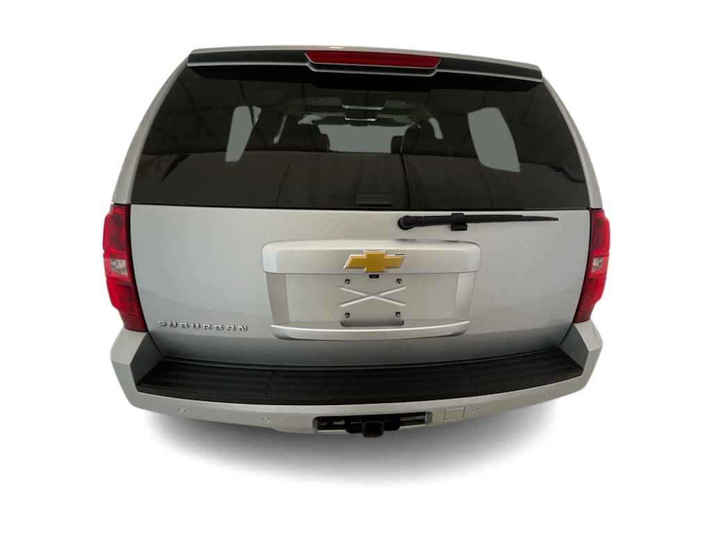 Thumbnail: 2014 Chevrolet Suburban - 5