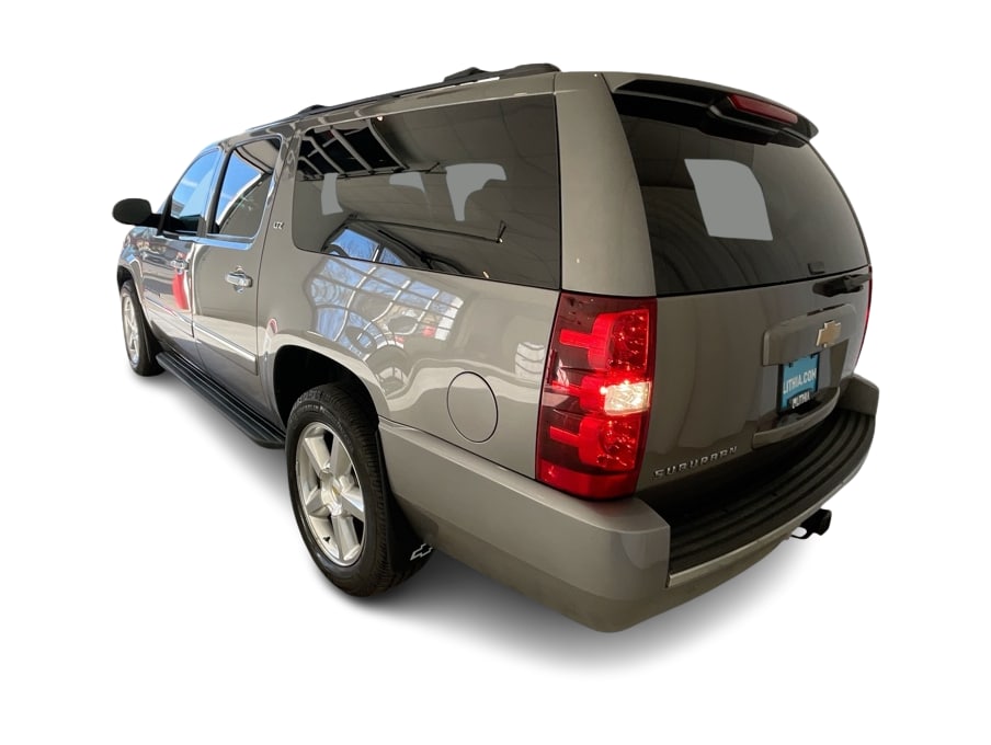 Thumbnail: 2012 Chevrolet Suburban - 4
