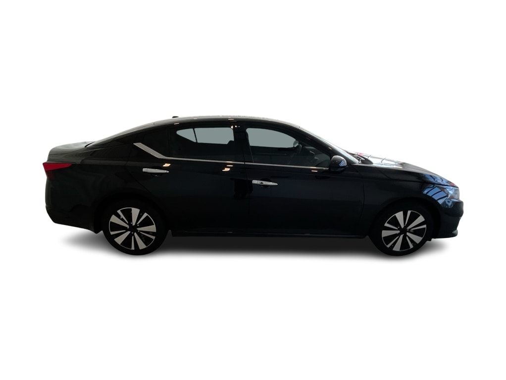 Thumbnail: 2019 Nissan Altima - 21