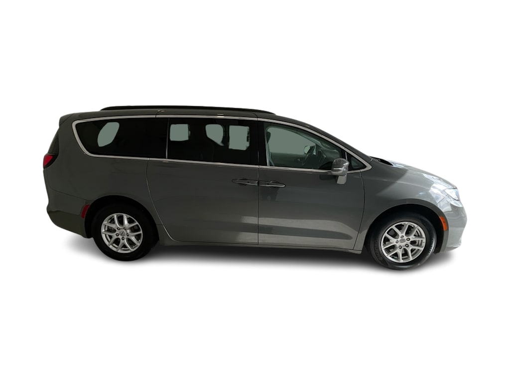 Thumbnail: 2022 Chrysler Pacifica - 20