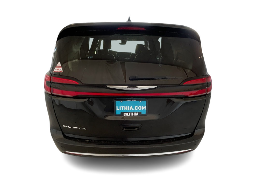 Thumbnail: 2023 Chrysler Pacifica - 5