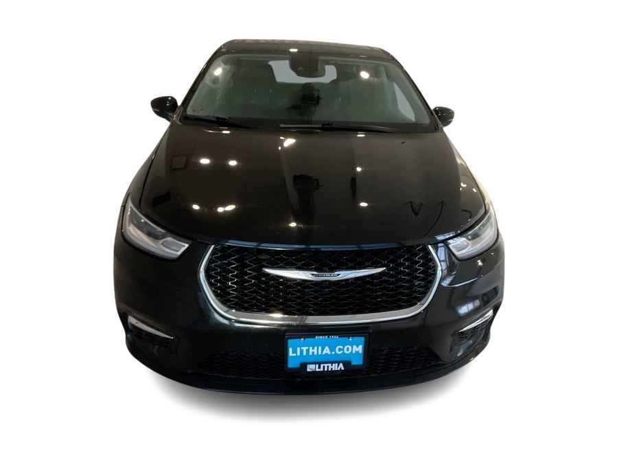 2023 Chrysler Pacifica Touring L 6