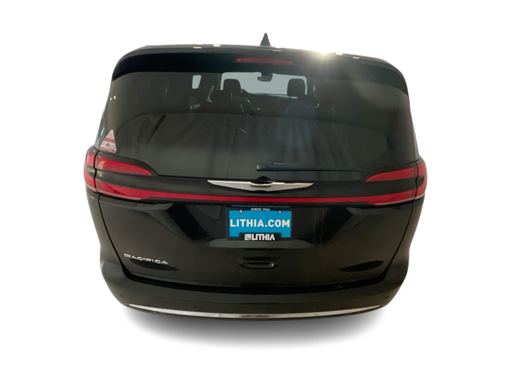 2023 Chrysler Pacifica Touring L 5