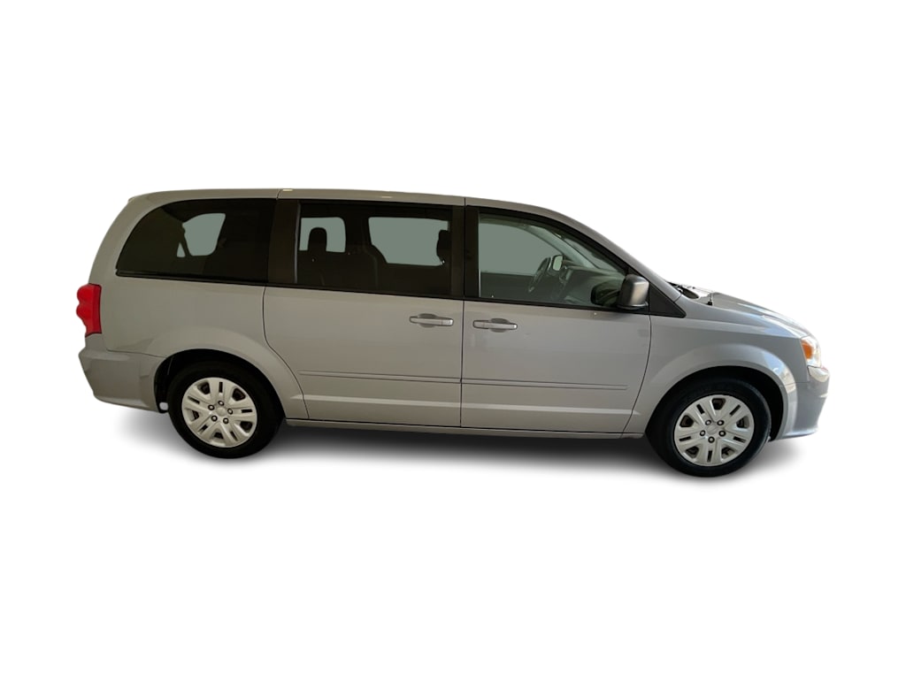 Thumbnail: 2017 Dodge Grand Caravan - 19