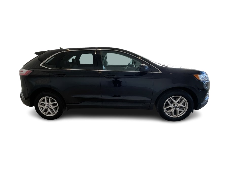 2022 Ford Edge SEL 21