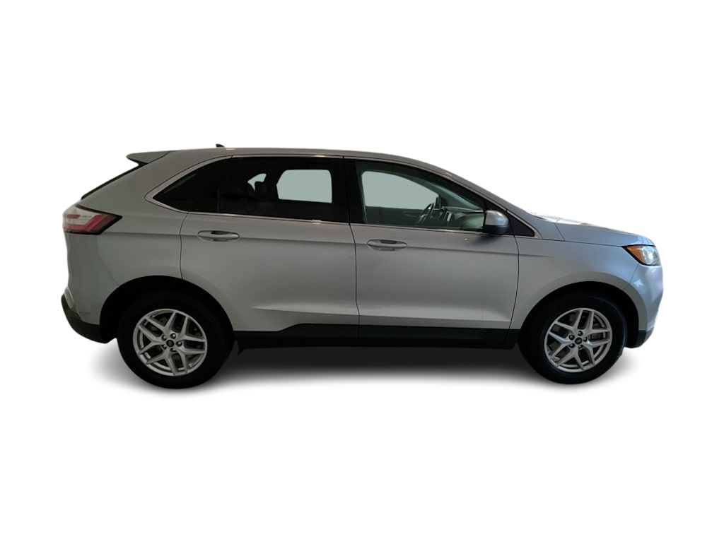 Thumbnail: 2022 Ford Edge - 20
