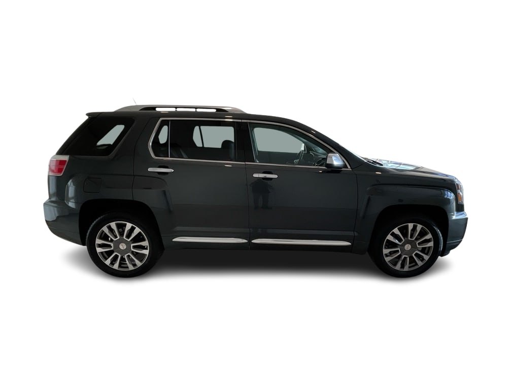 Thumbnail: 2017 GMC Terrain - 21