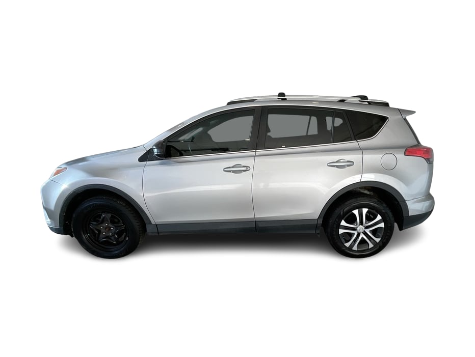 2016 Toyota RAV4 LE 3