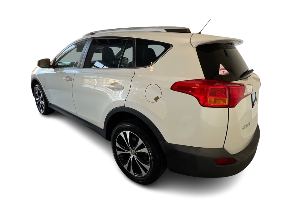Thumbnail: 2015 Toyota RAV4 - 3