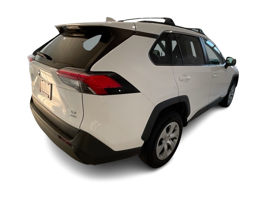 Thumbnail: 2019 Toyota RAV4 - 20