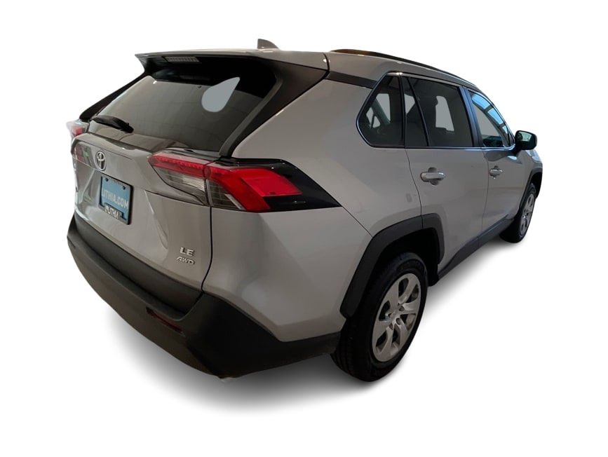 Thumbnail: 2021 Toyota RAV4 - 20