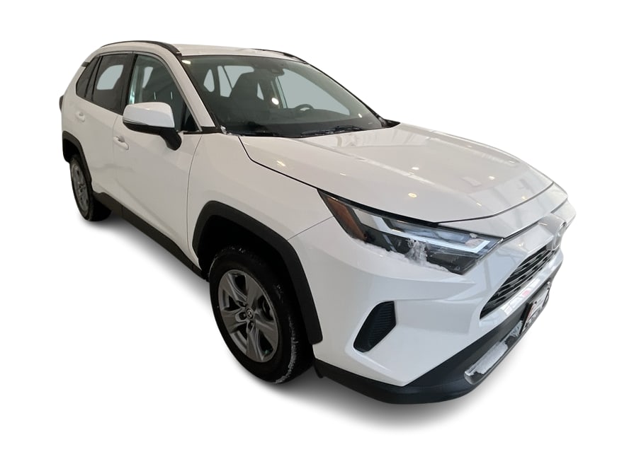 2022 Toyota RAV4 XLE 18