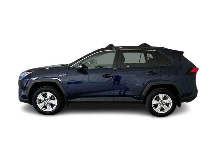Thumbnail: 2021 Toyota RAV4 - 3