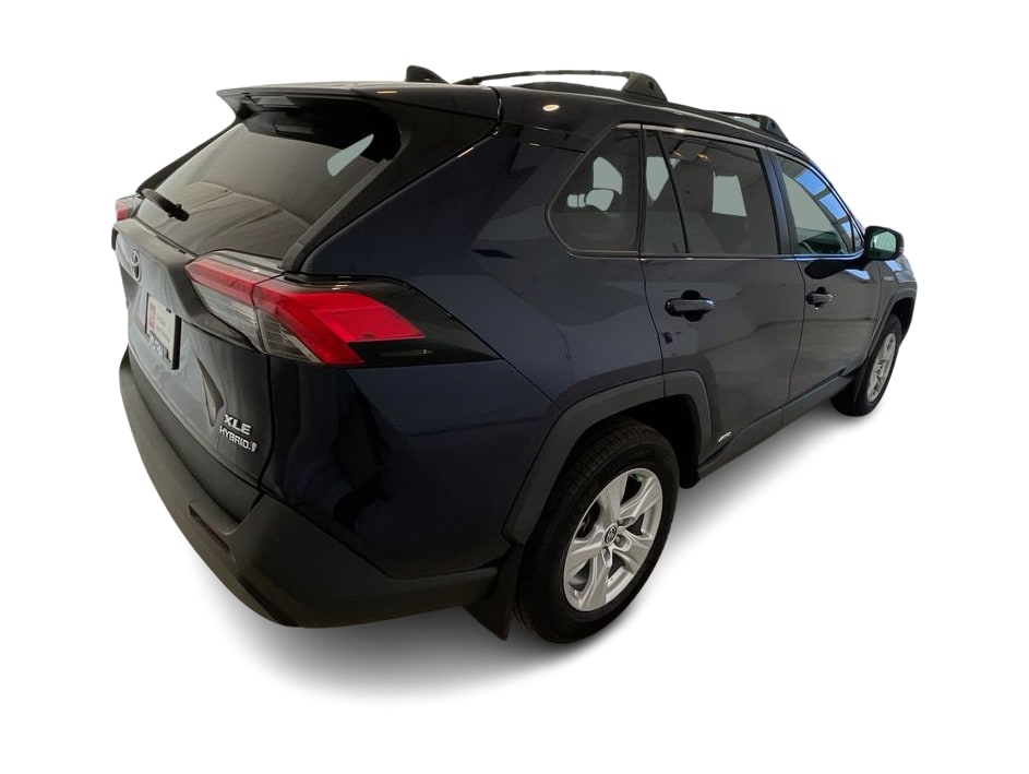 Thumbnail: 2021 Toyota RAV4 - 20